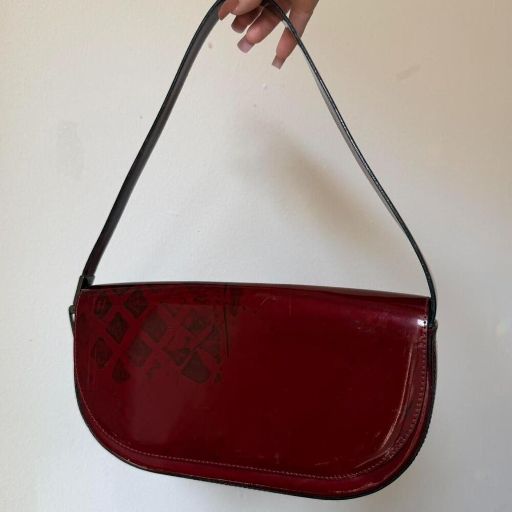 Vtg Francesco Biasia Red Patent Leather Shoulder Bag with silver hardware